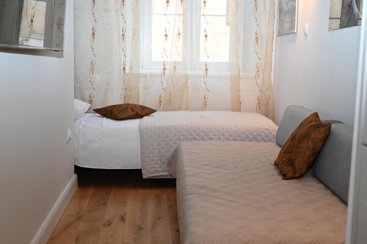 Apartman Dominovic Omiš Exterior foto