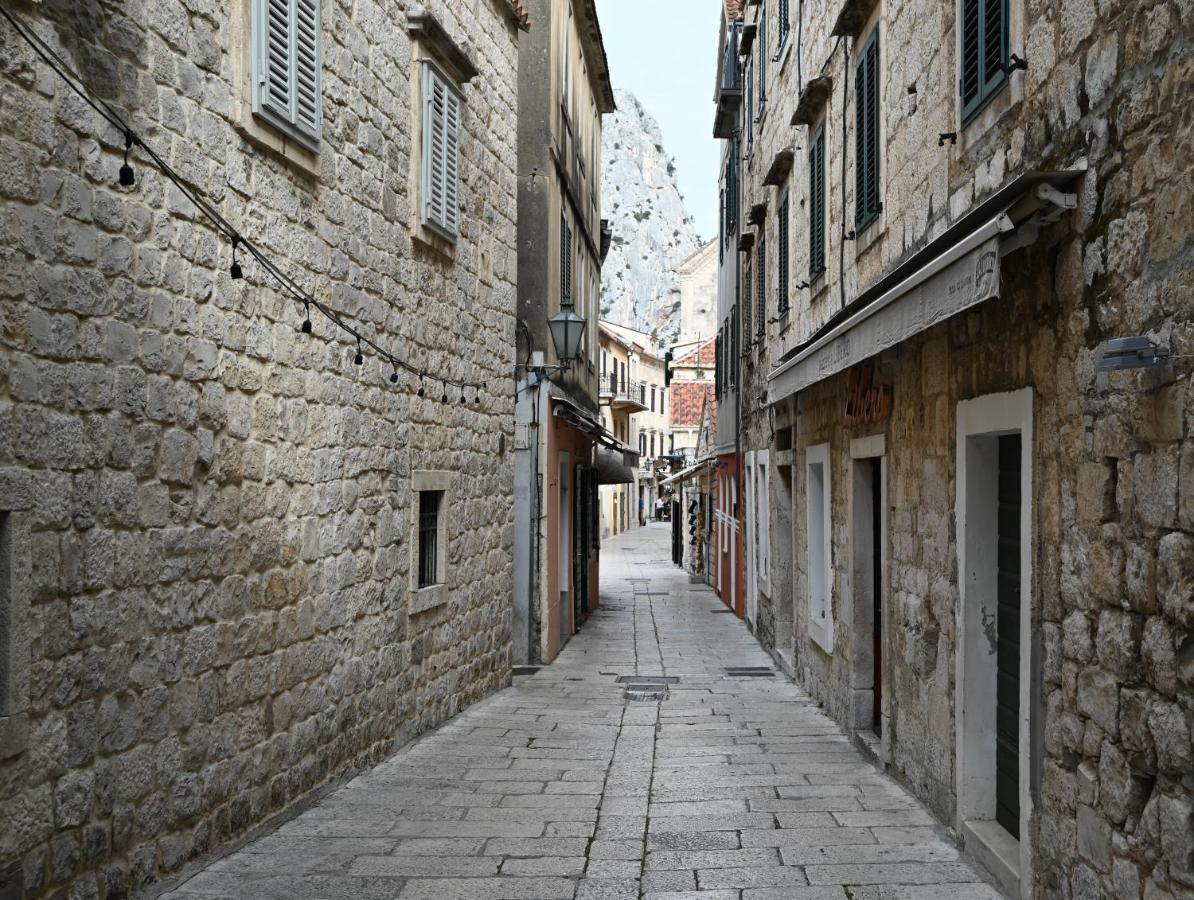 Apartman Dominovic Omiš Exterior foto