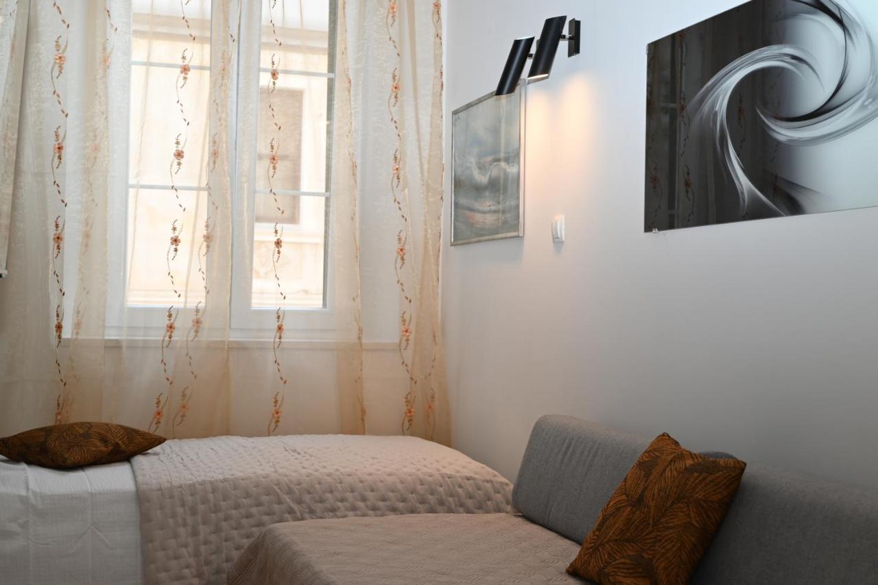 Apartman Dominovic Omiš Exterior foto