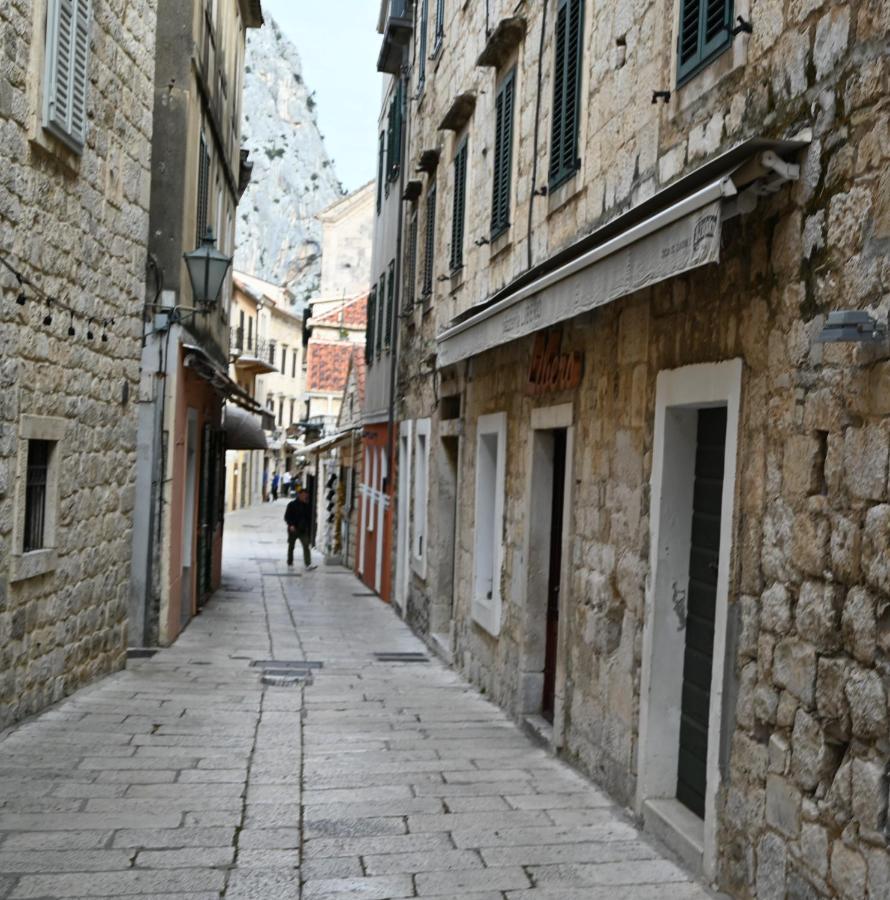 Apartman Dominovic Omiš Exterior foto